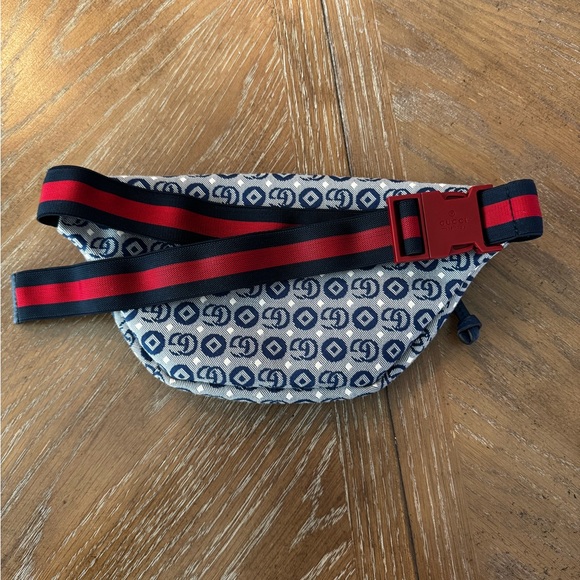 Authentic Gucci Kids jacquard logo-patch belt bag! Blue! Kids luxury! - Picture 5 of 11